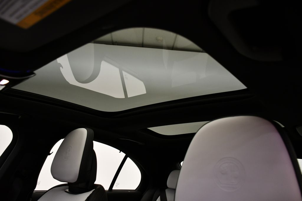 Thumbnail: 2026 Mercedes-Benz E-Class - 18