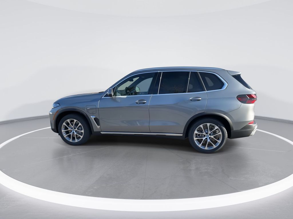 2025 BMW X5 xDrive50e 5