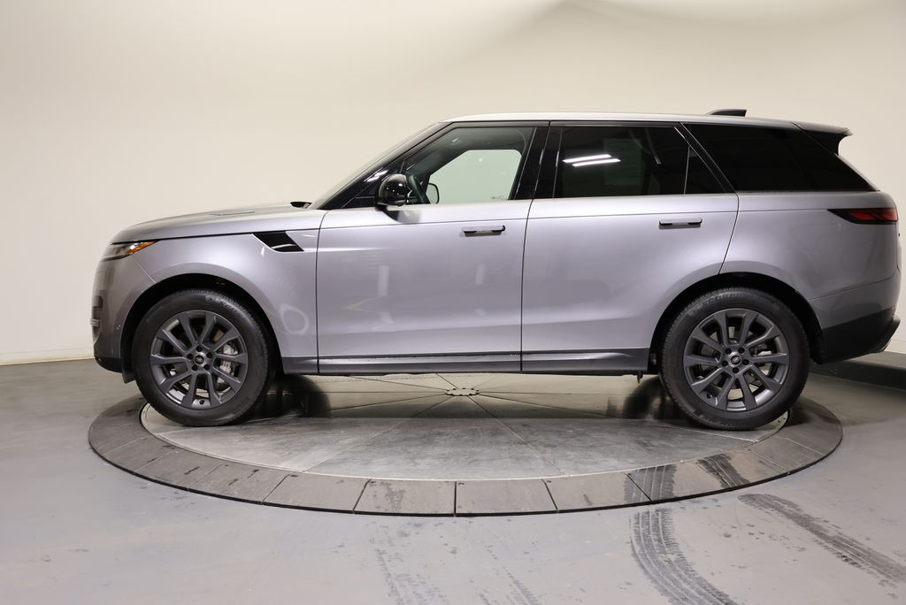 Thumbnail: 2025 Land Rover Range Rover Sport - 2