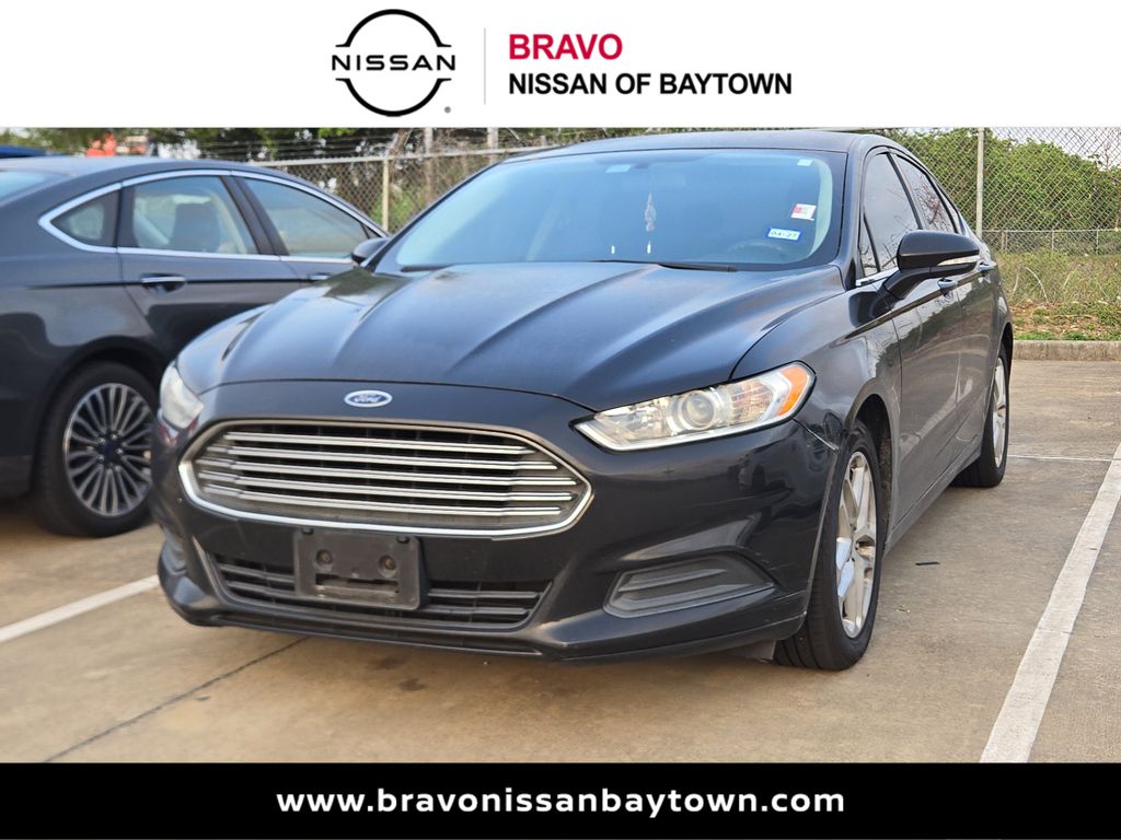 Sterling Gray Metallic 2014 Ford Fusion SE Sedan Front-Wheel Drive 6-Speed Automatic