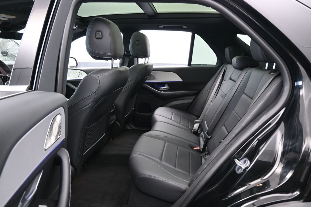 Used 2026 Black Mercedes-Benz GLE 350 image 38