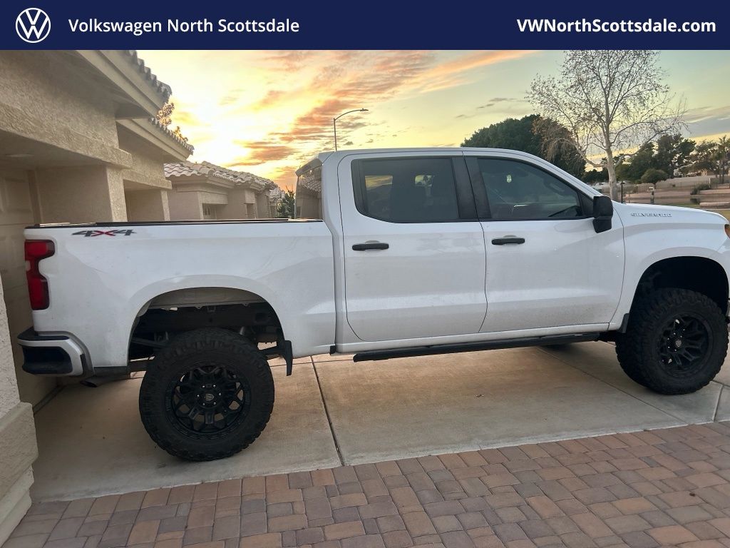 Thumbnail: 2021 Chevrolet Silverado 1500 - 1