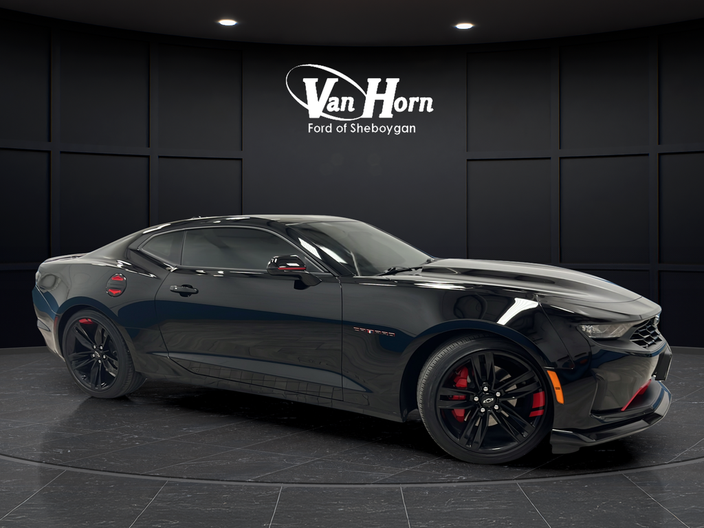 Black 2023 Chevrolet Camaro Coupe Rear-Wheel Drive 6-Speed Manual