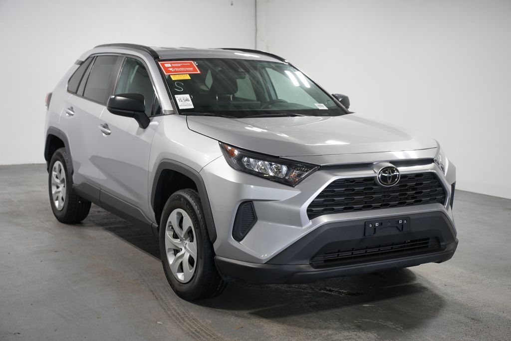 Thumbnail: 2021 Toyota RAV4 - 3