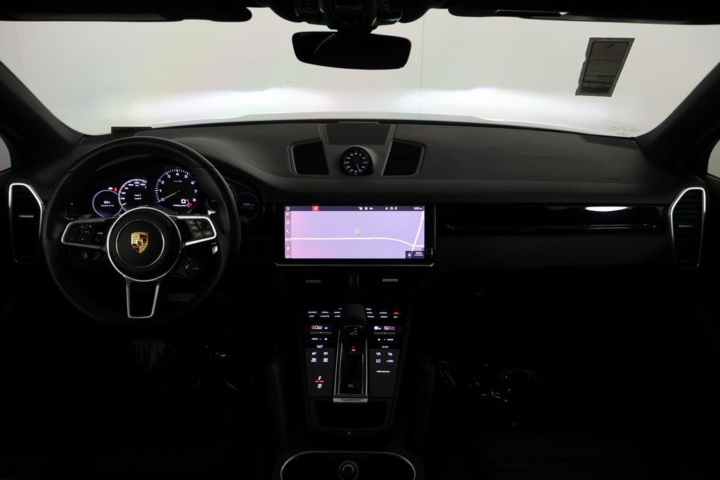 Thumbnail: 2020 Porsche  - 8