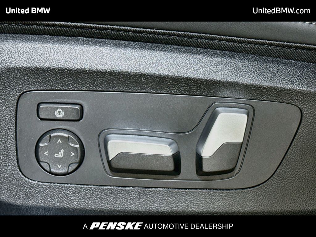 Thumbnail: 2026 BMW X5 - 4