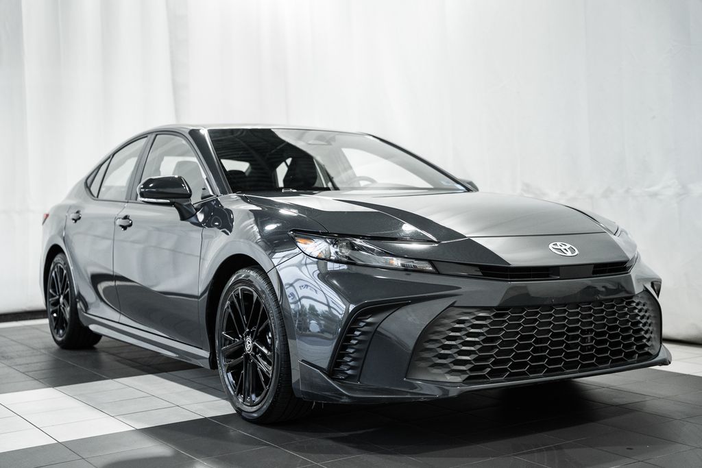 Underground 2025 Toyota Camry SE FWD Sedan Front-Wheel Drive Continuously Variable Transmission