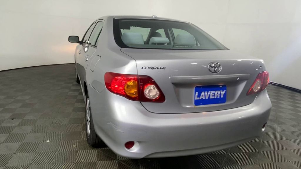 2010 Toyota Corolla LE 7