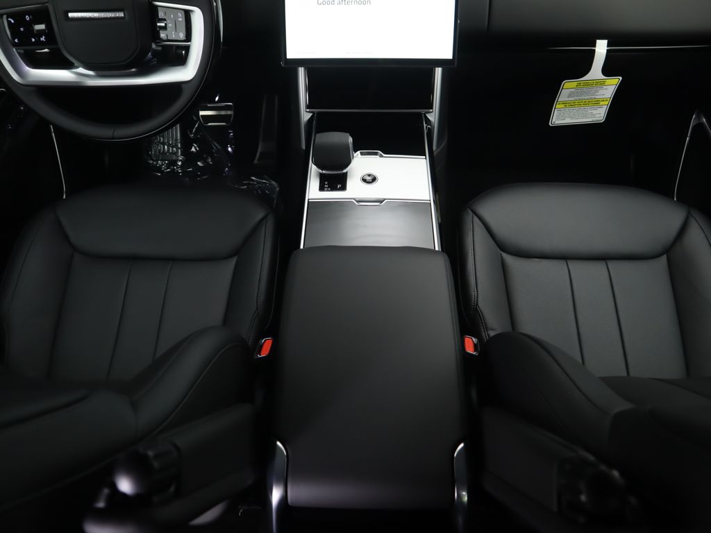 Thumbnail: 2025 Land Rover Range Rover - 17