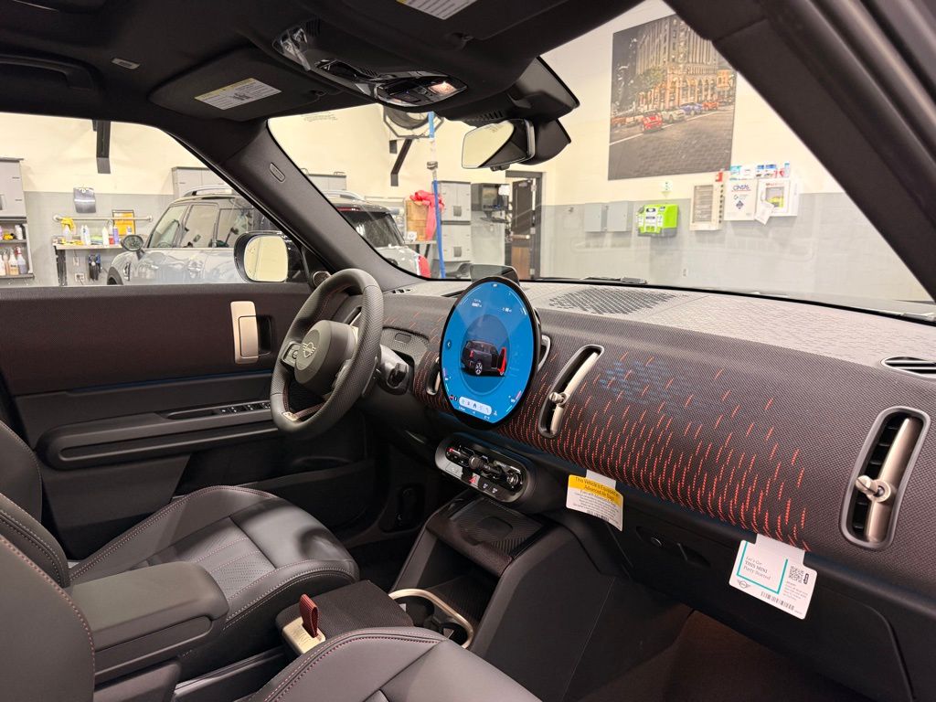 Thumbnail: 2027 MINI Cooper Countryman - 28