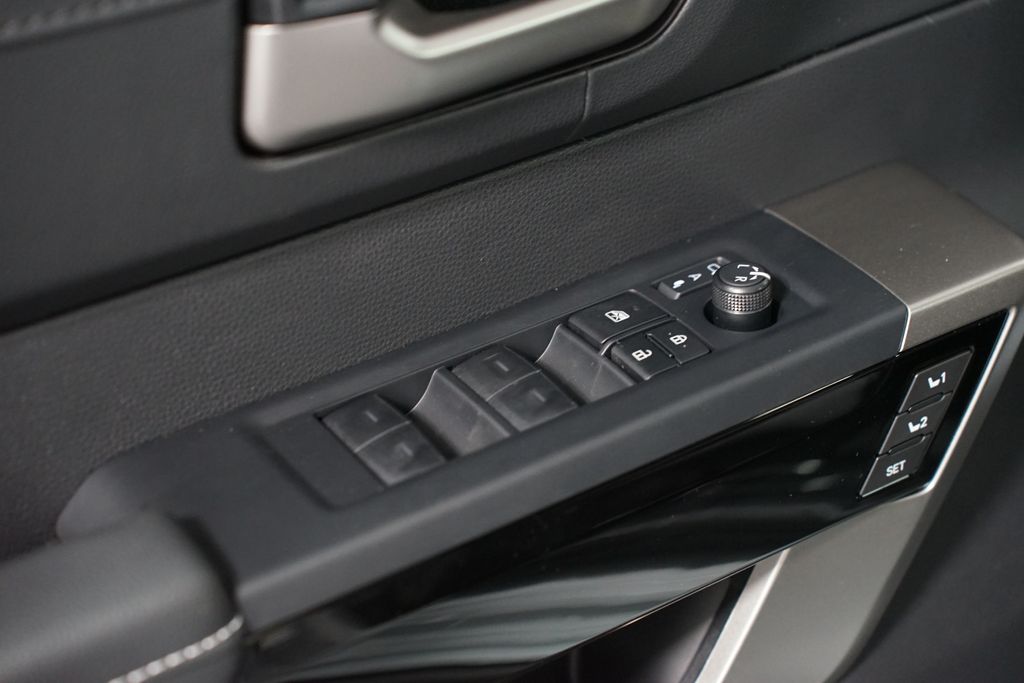 Thumbnail: 2026 Toyota Tundra - 32