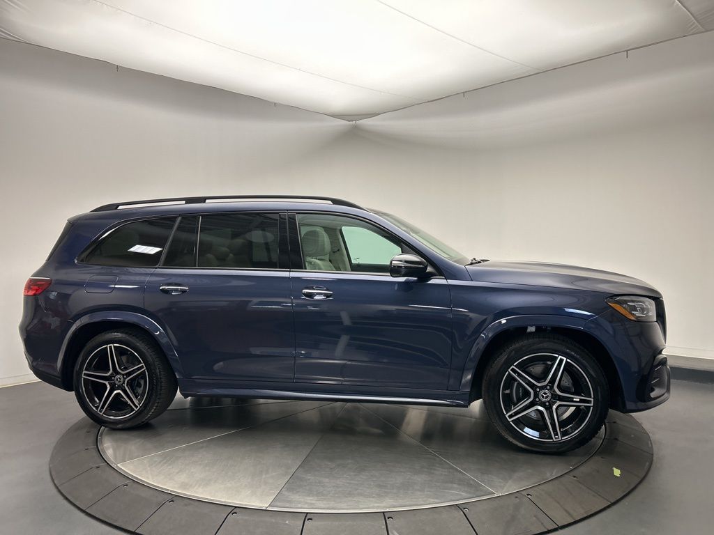 Thumbnail: 2026 Mercedes-Benz GLS - 8