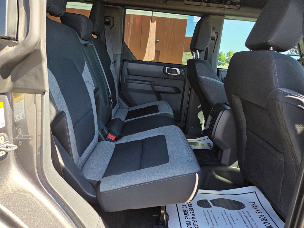 2025 Ford Bronco 
