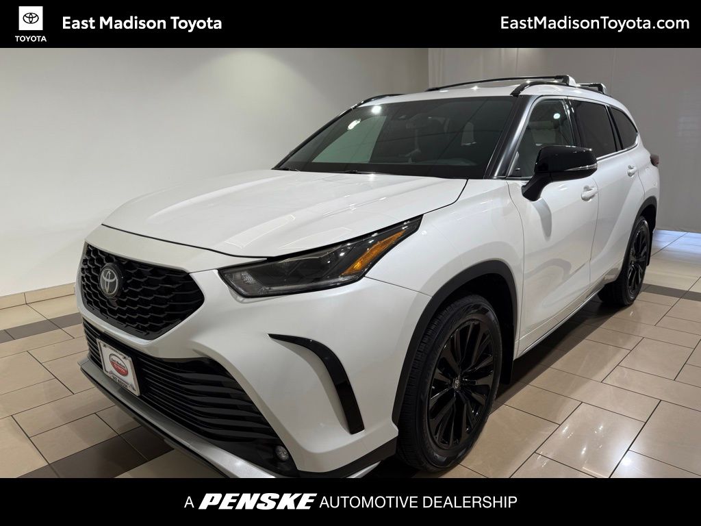 Thumbnail: 2024 Toyota Highlander - 1