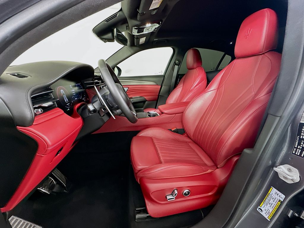 Thumbnail: 2023 Maserati Grecale - 21