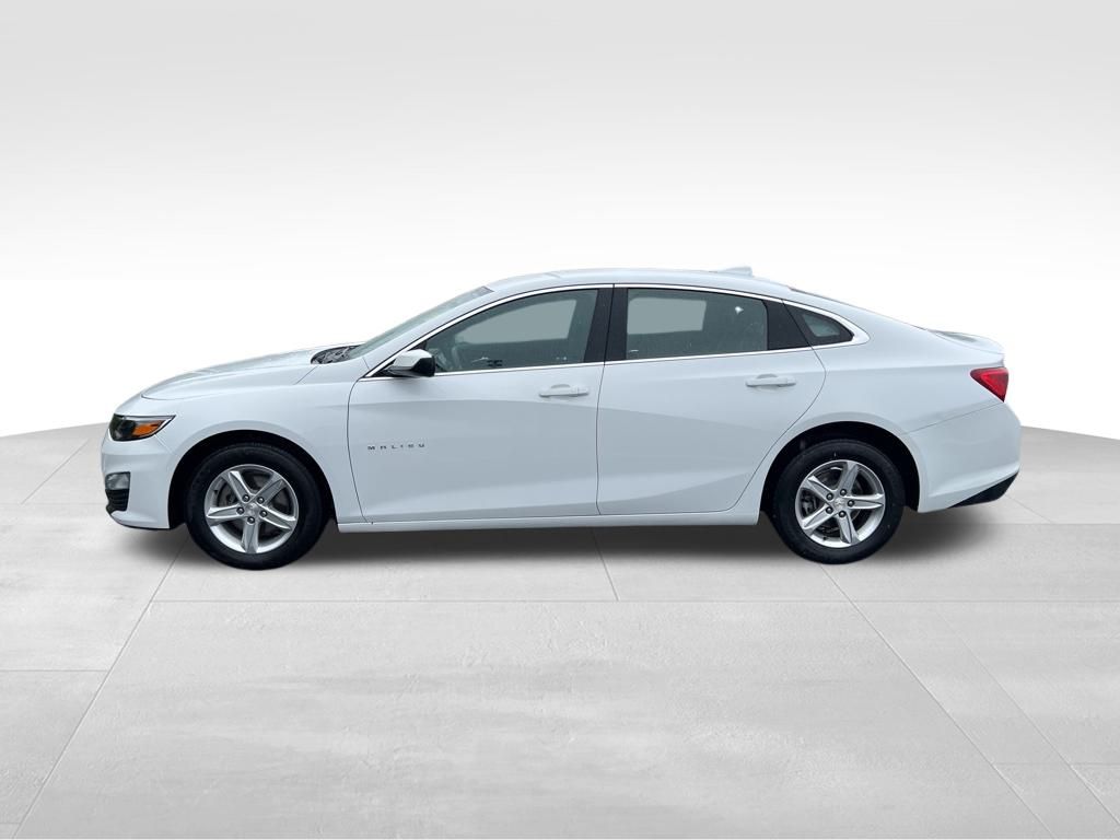 2024 Chevrolet Malibu LT 2