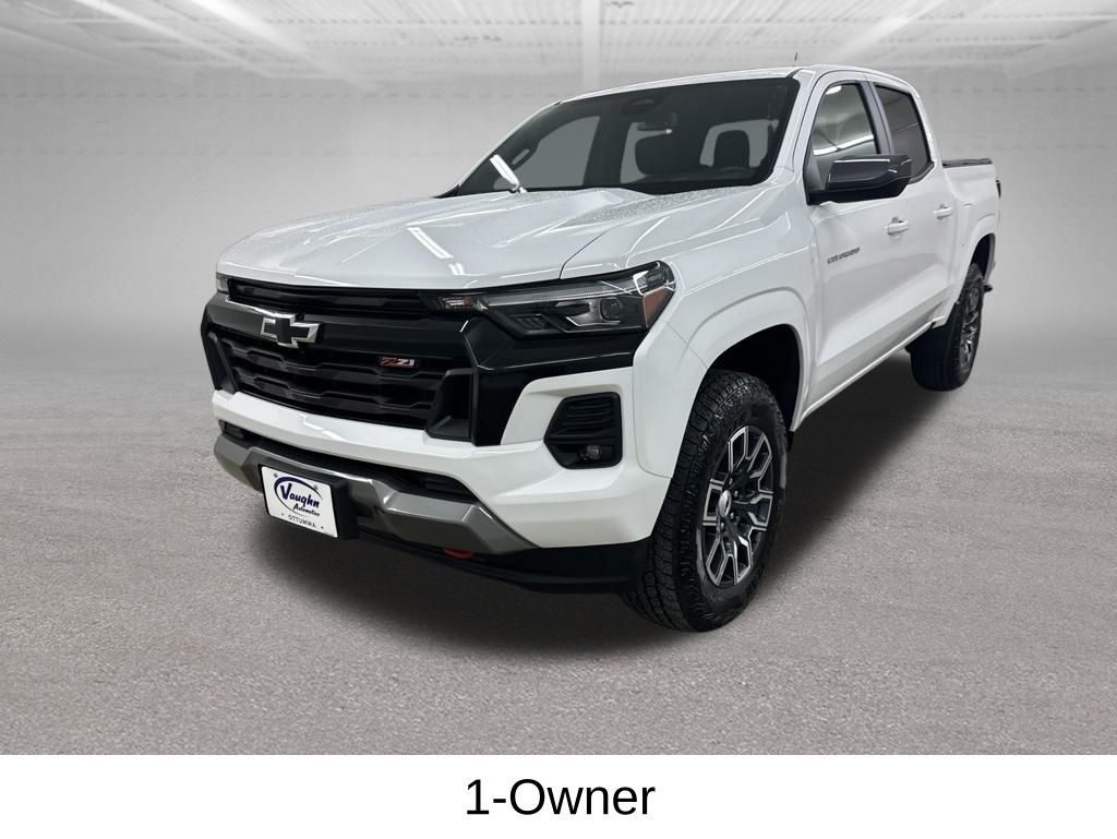 View vehicle photo 7