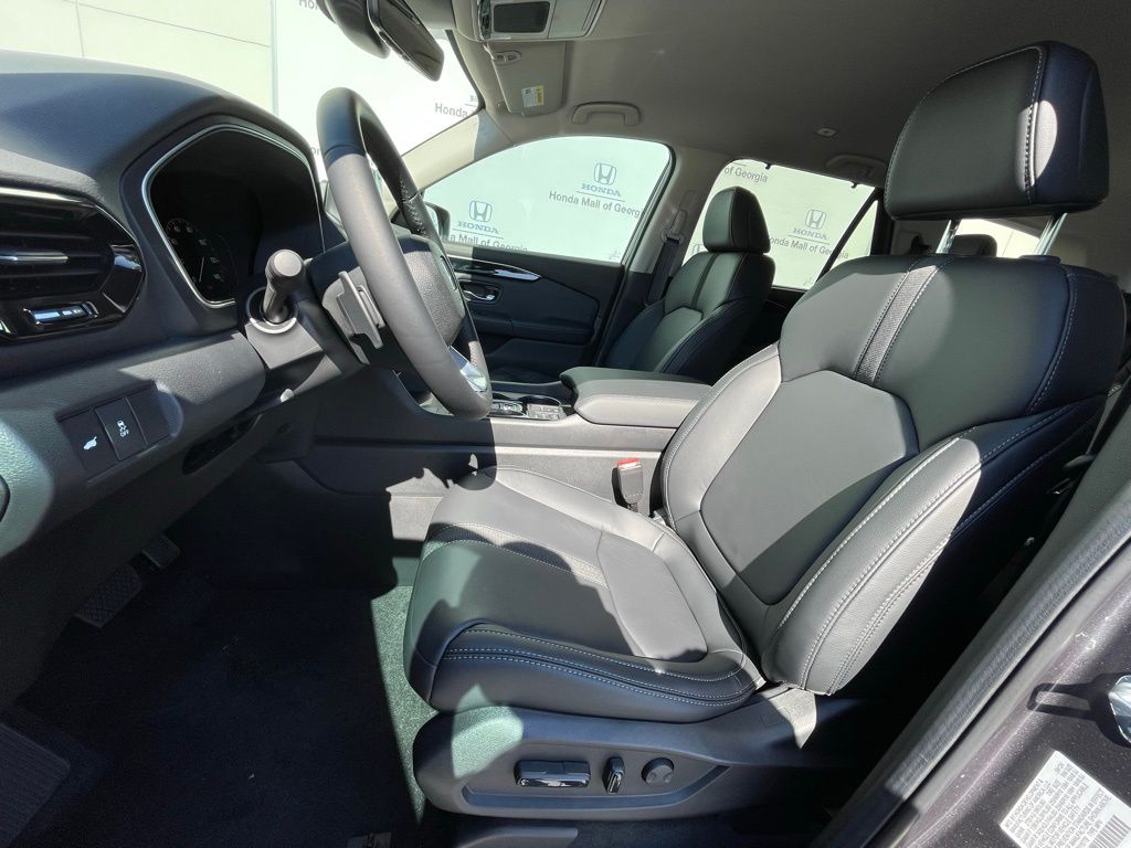 Thumbnail: 2025 Honda Pilot - 28