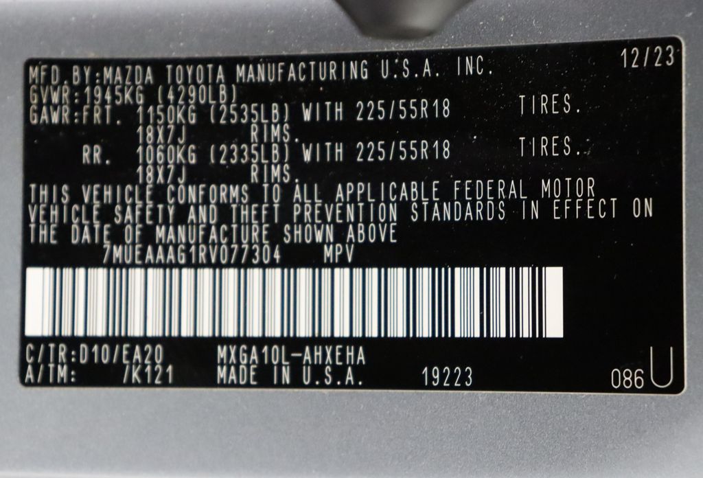 2024 Toyota Corolla Cross XLE 17