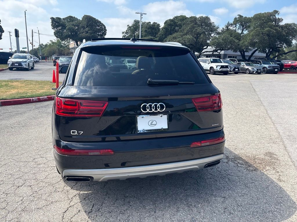 Thumbnail: 2018 Audi Q7 - 4