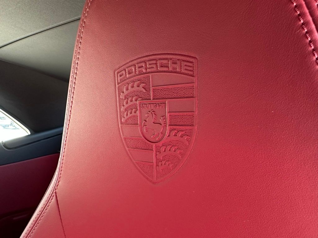 Thumbnail: 2024 Porsche 911 - 19