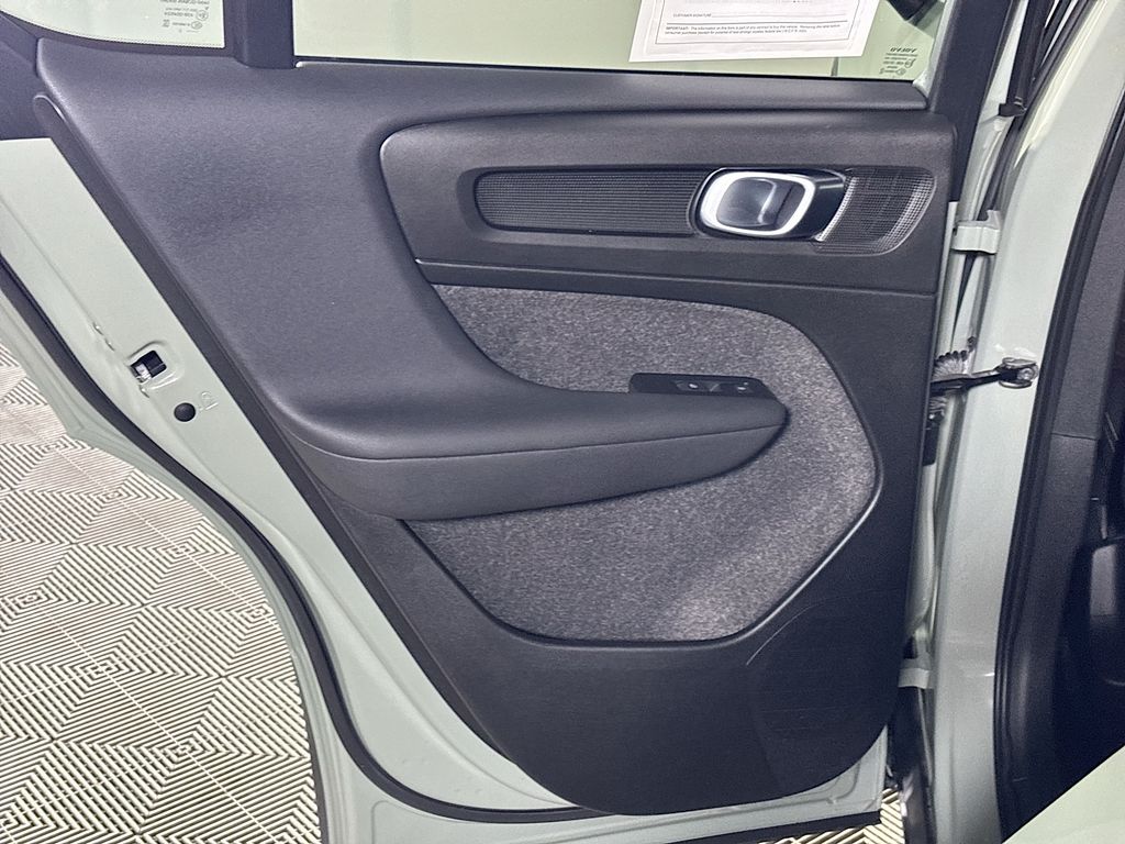 2022 Volvo C40 Recharge Pure Electric Ultimate