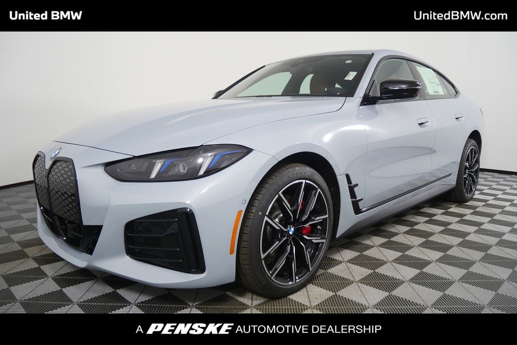 Thumbnail: 2026 BMW i4 - 8