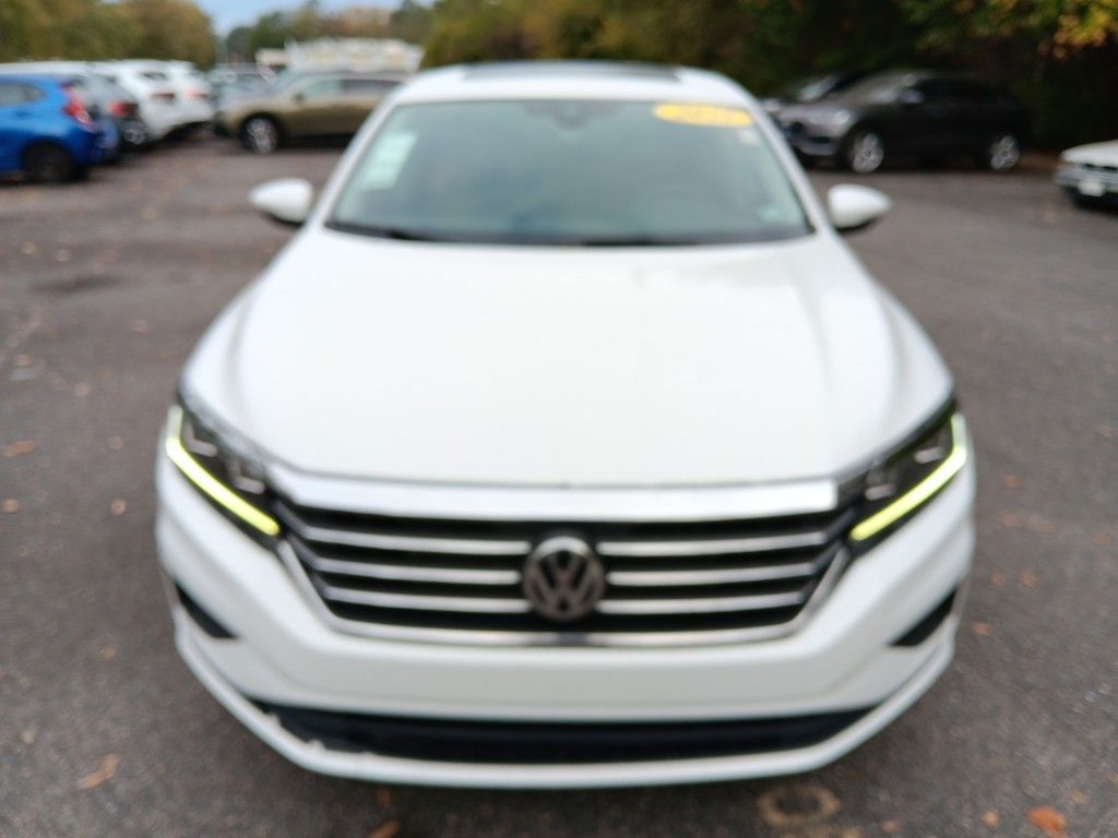 2021 Volkswagen Passat 2.0T SE 8