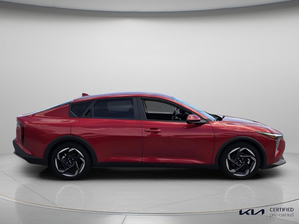 2025 Kia K4