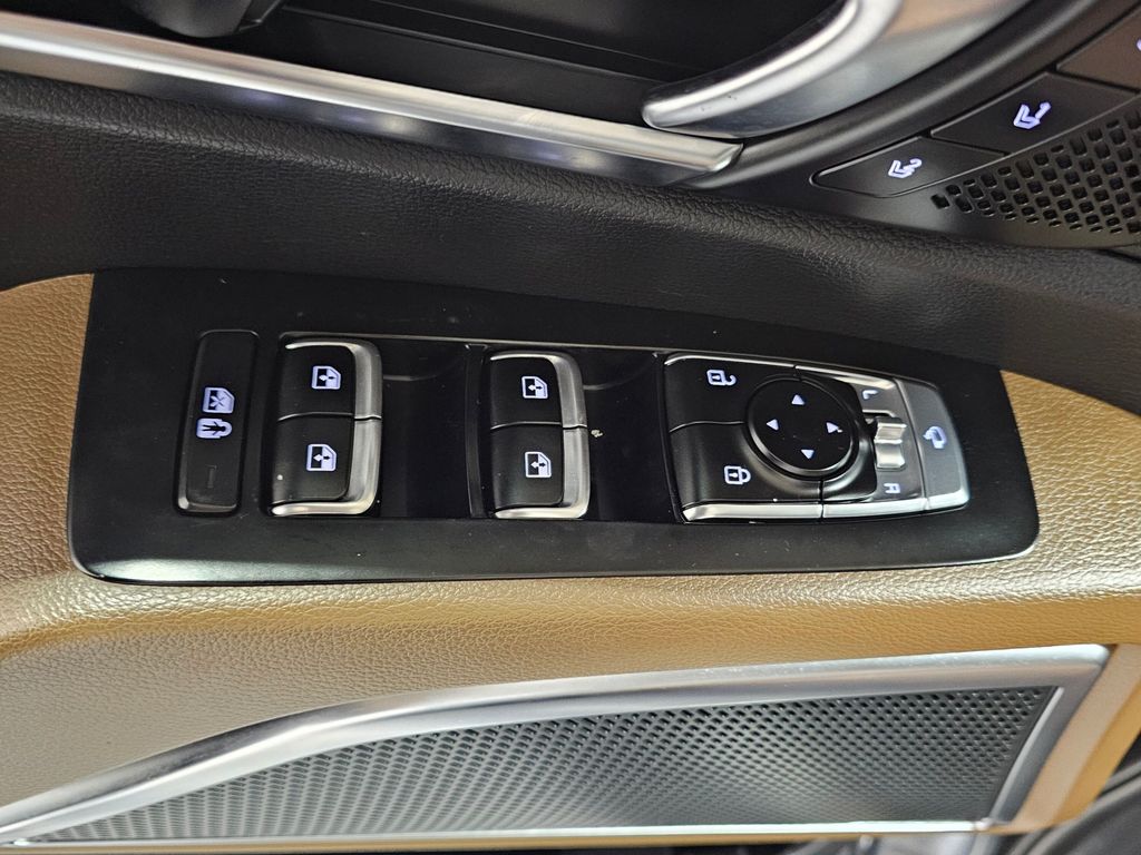 Used 2022 Gray Kia SX image 21