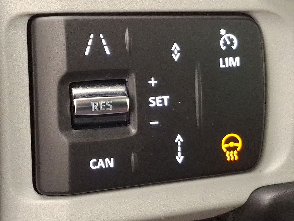 2024 Land Rover Defender 110 26