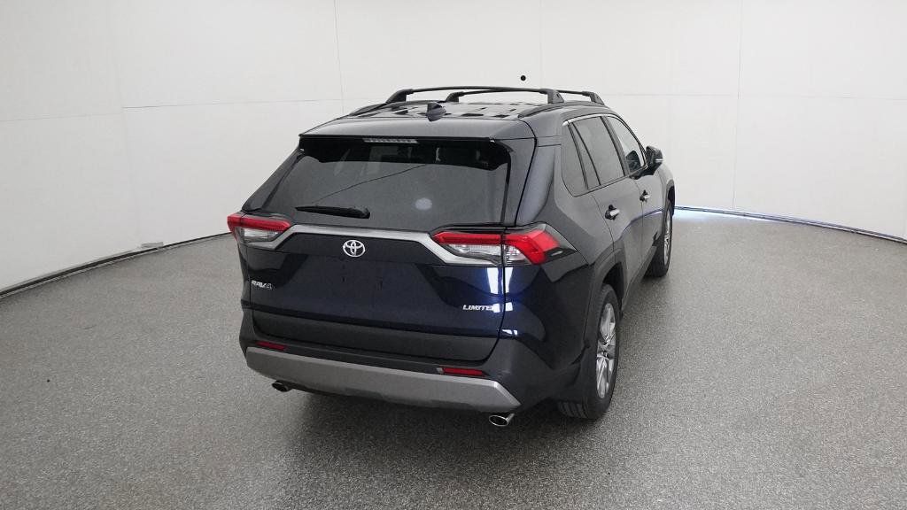 Thumbnail: 2025 Toyota RAV4 - 29