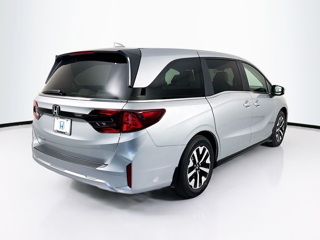 New 2026 Silver Honda EX-L image 5