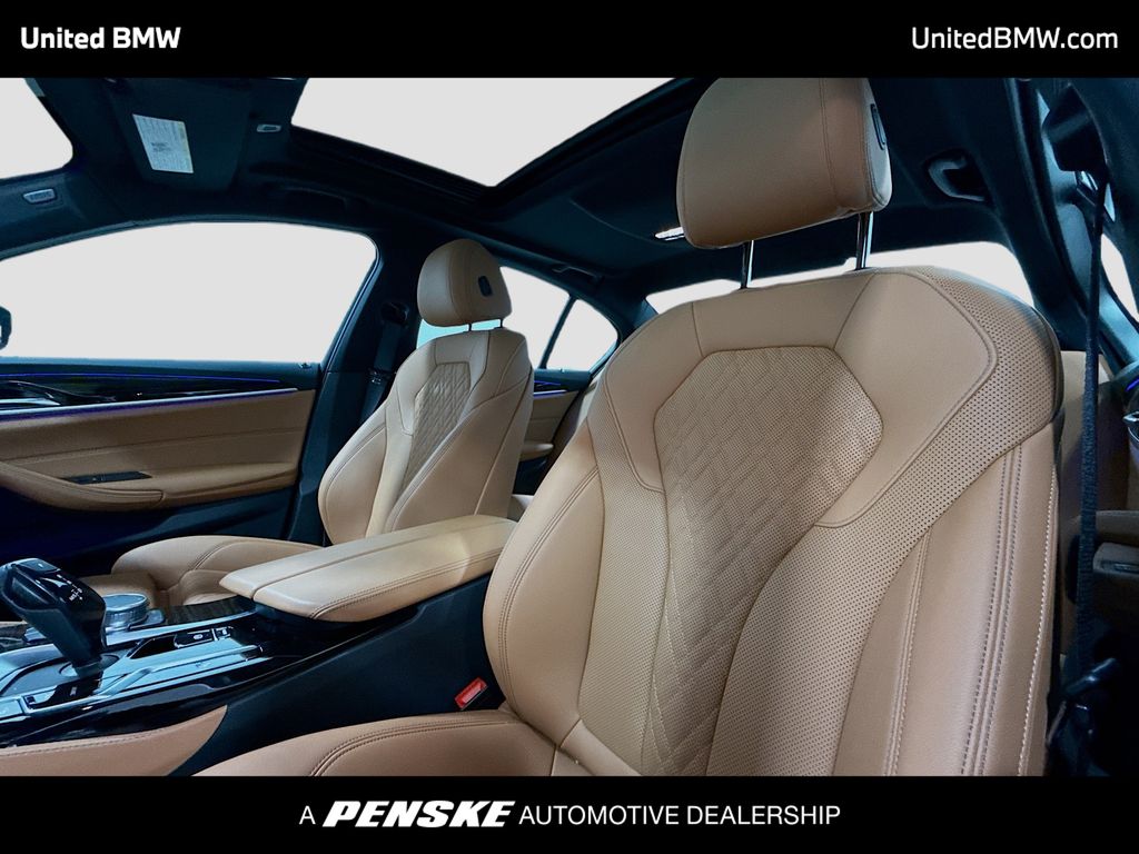 Thumbnail: 2023 BMW 5 Series - 5