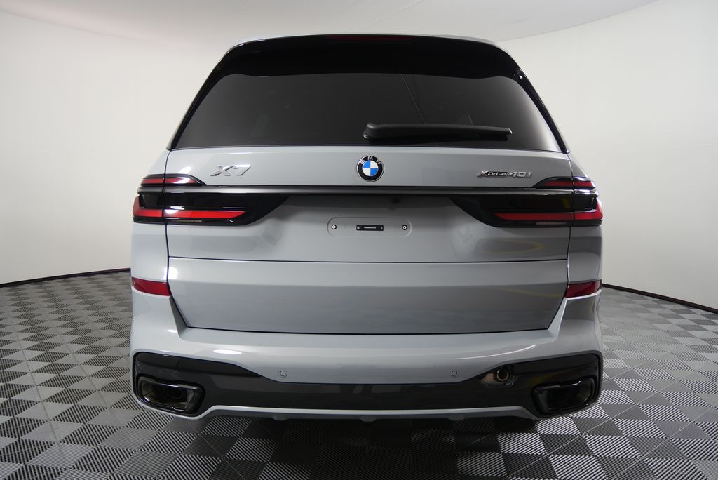 2026 BMW X7 xDrive40i 4