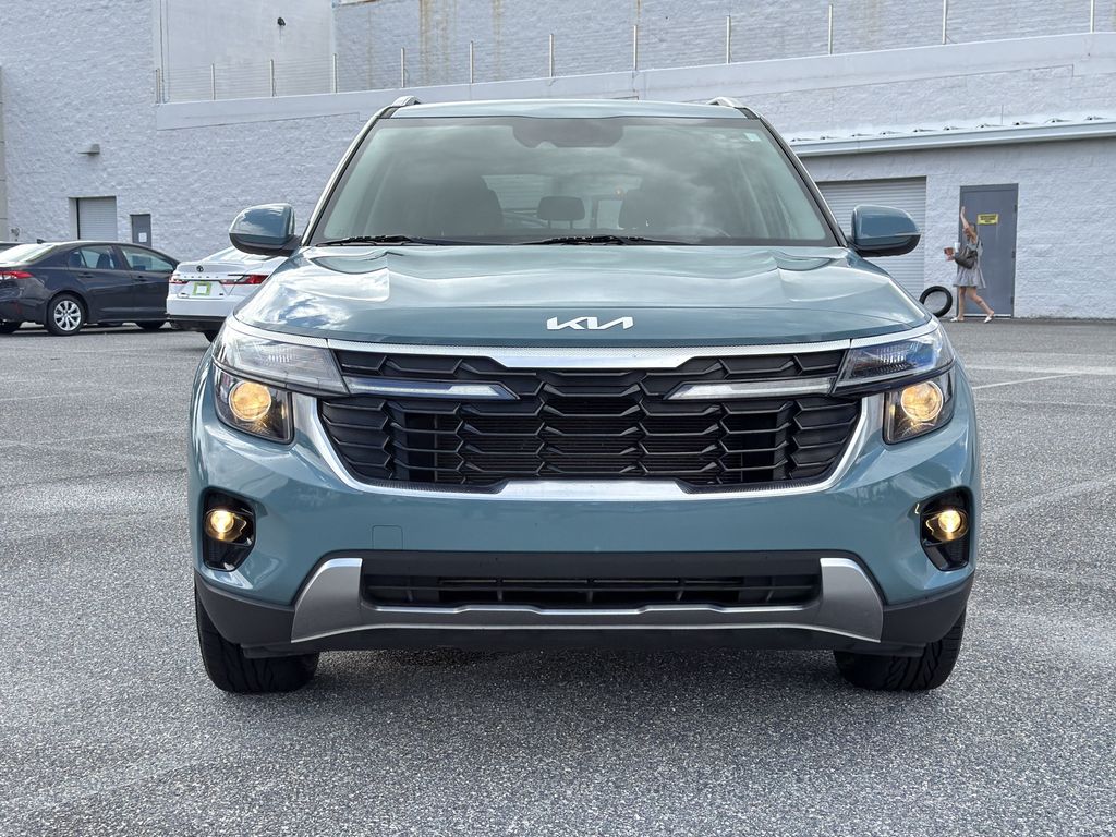 Used 2024 Kia Seltos SUV