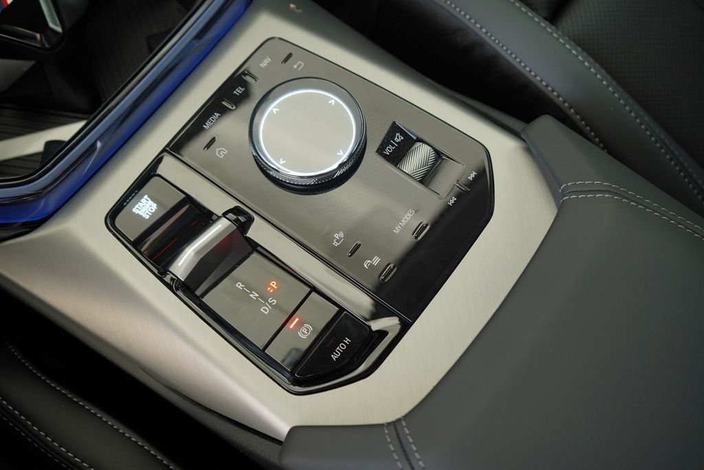 Thumbnail: 2026 BMW X3 - 18