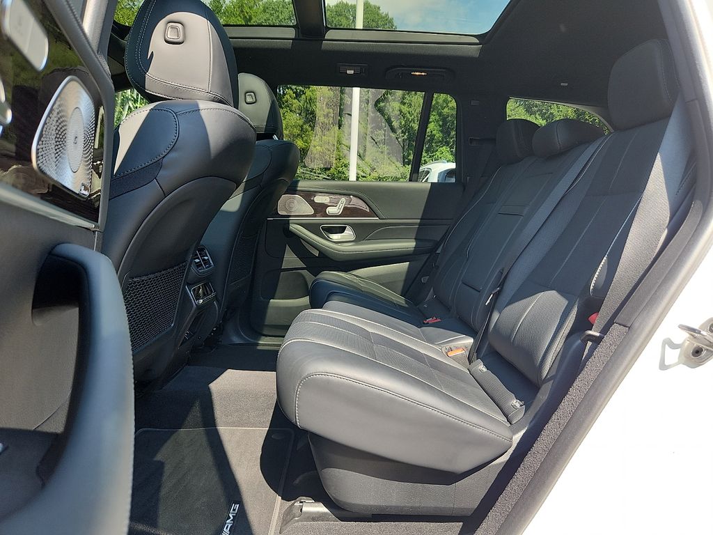 Thumbnail: 2022 Mercedes-Benz GLS - 10