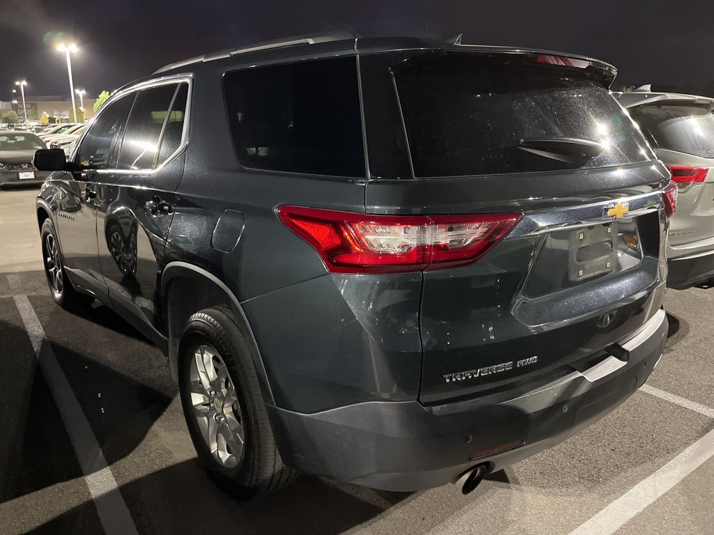 Thumbnail: 2020 Chevrolet Traverse - 4