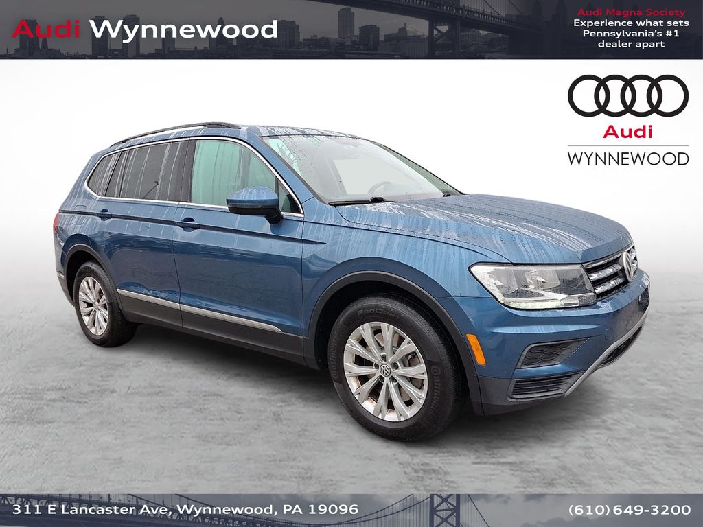 Silk Blue Metallic 2018 Volkswagen Tiguan SUV / Crossover All-Wheel Drive 8-Speed Automatic