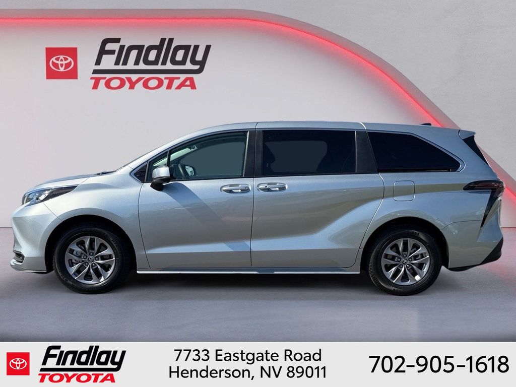 Used 2025 Toyota Sienna Van