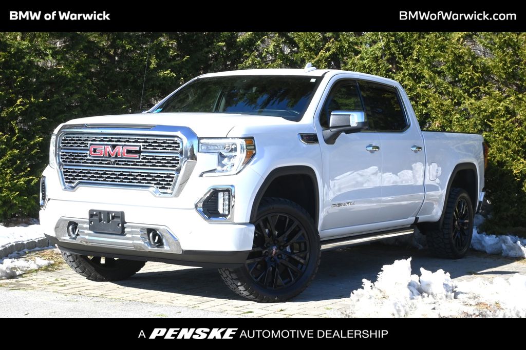 2022 GMC Sierra 1500 Denali Hero Image