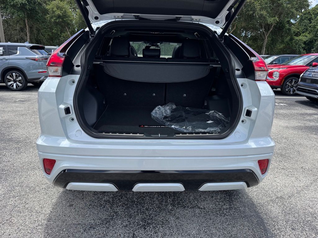2025 Mitsubishi Eclipse Cross SEL photo 11