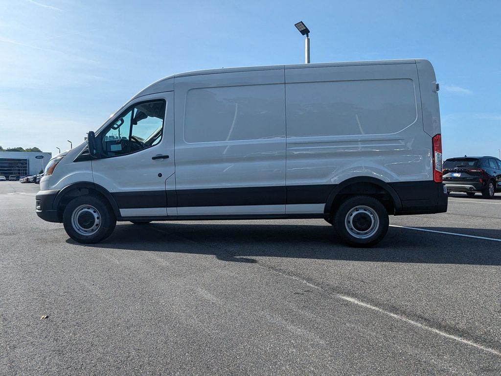 2025 Ford Transit 250