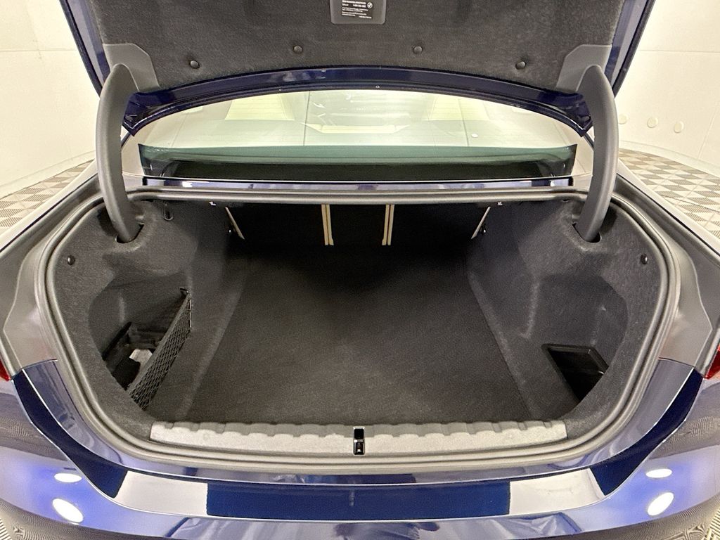 Thumbnail: 2026 BMW 4 Series - 25