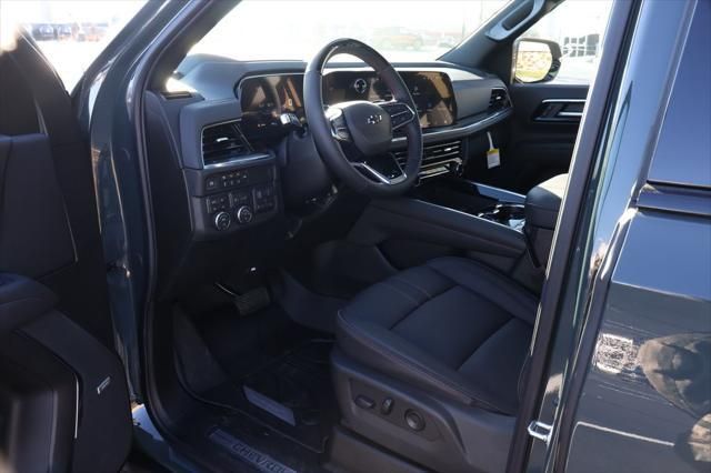 Thumbnail: 2026 Chevrolet Suburban - 14