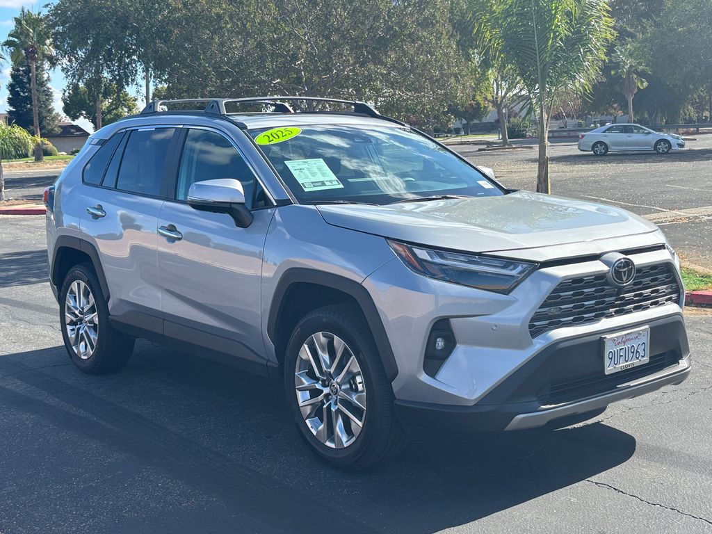 Thumbnail: 2025 Toyota RAV4 - 3