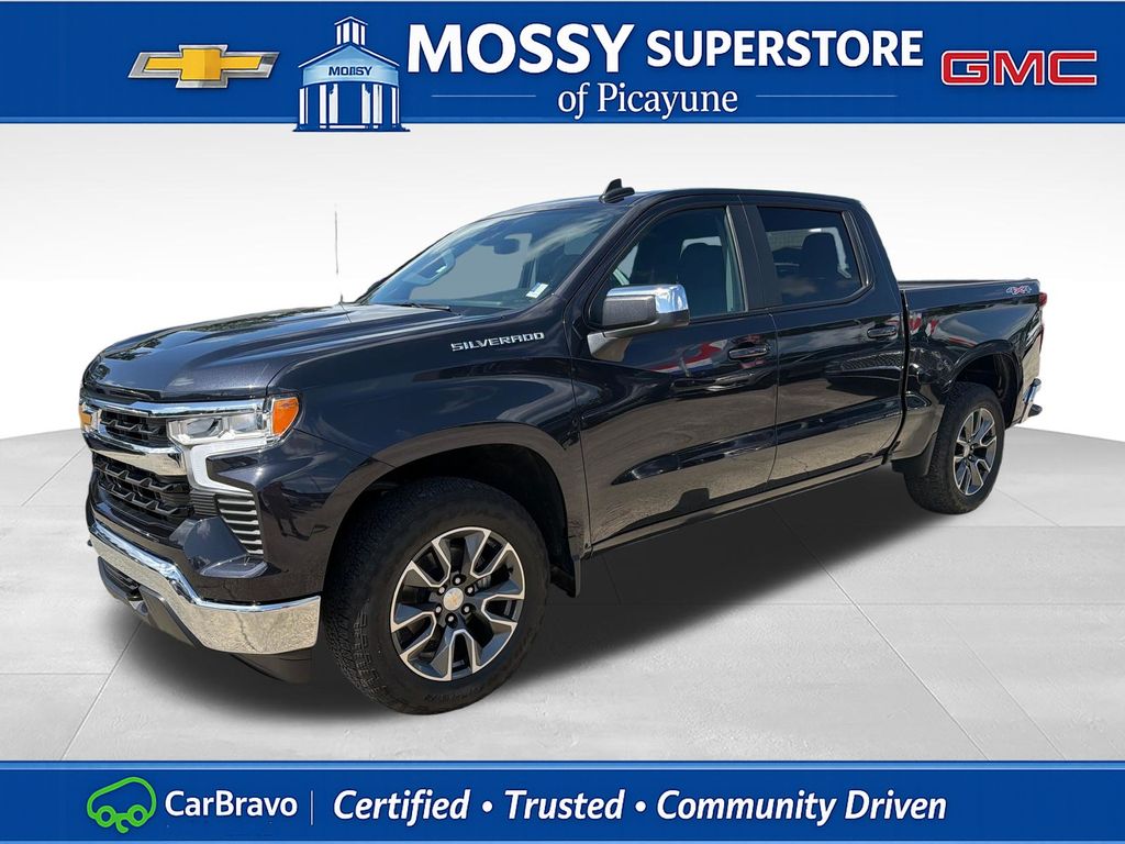 Dark Ash Metallic 2024 Chevrolet Silverado 1500 Pickup Truck Four-Wheel Drive 8-Speed Automatic