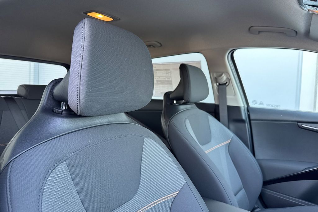 new 2026 Kia Niro car, priced at $29,285