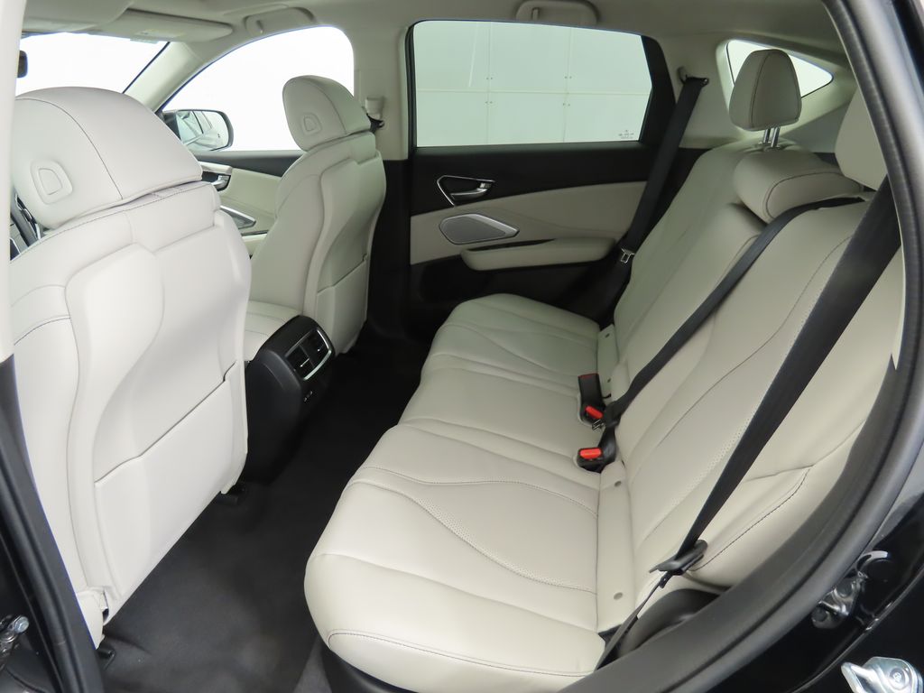 Thumbnail: 2025 Acura RDX - 23